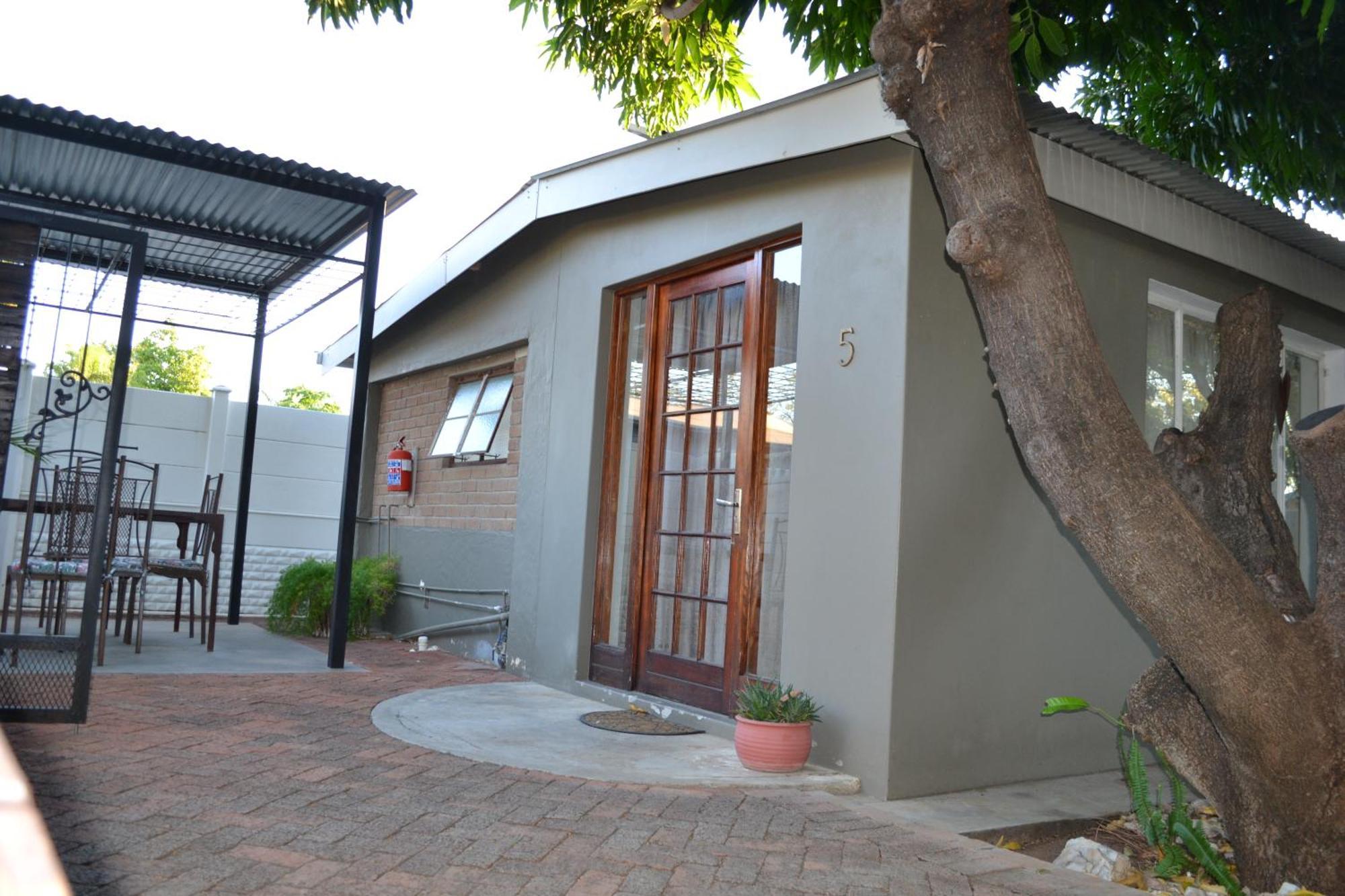 Travel North Guesthouse Tsumeb Zewnętrze zdjęcie